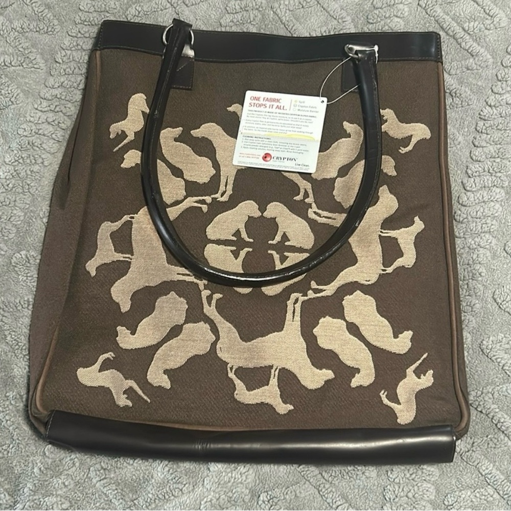 NWT William Wegman petalonia tote by Crypton NWT RARE ITEM! 🦄🦄🦄